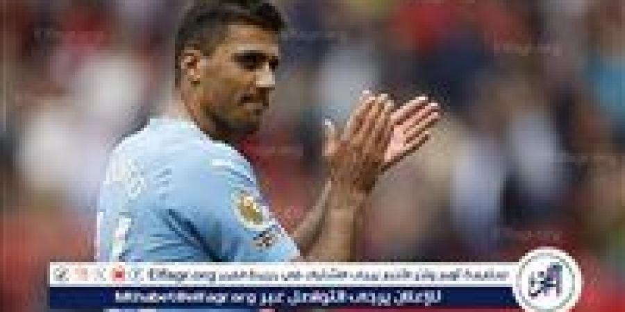 رودري يكشف دور نجم برشلونة في انتقاله إلى مانشستر سيتي