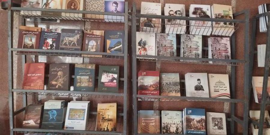 معرض كتاب بقصر ثقافة الزقازيق احتفالا بالعيد القومي للشرقية