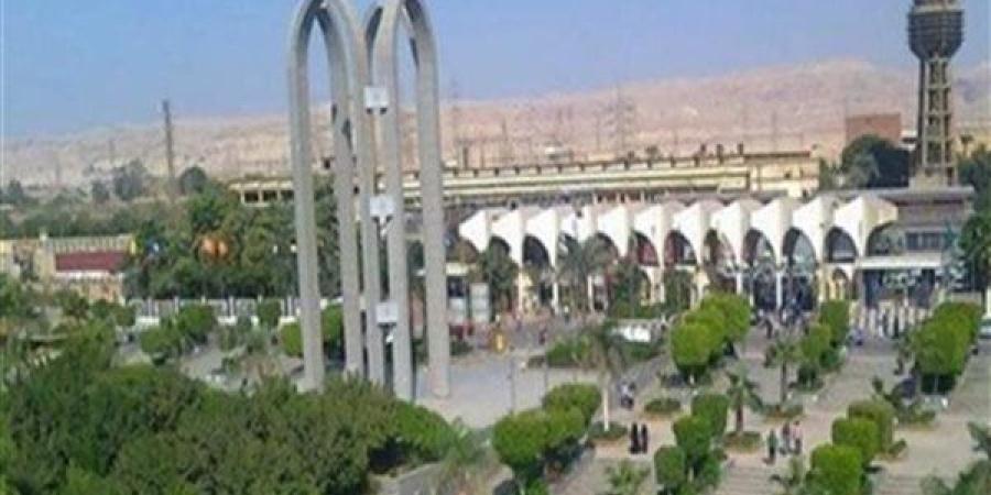 جامعة حلوان تعلن موعد البدء في إجراءات الكشف الطبي للطلاب الجدد