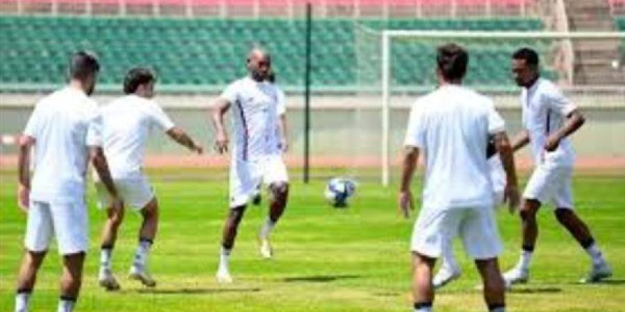 مصدر يكشف مفاجأة عن تيشرت الزمالك الجديد 2024.. خاص