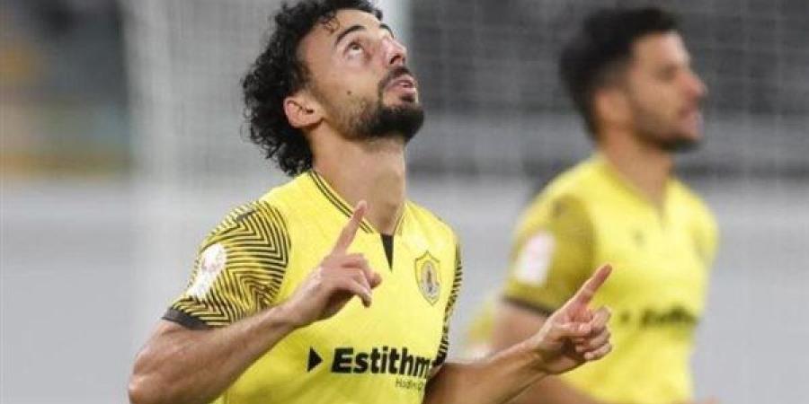 الإصابة تبعد أحمد عبد القادر لاعب الأهلي المعار عن الملاعب بالدوري القطري