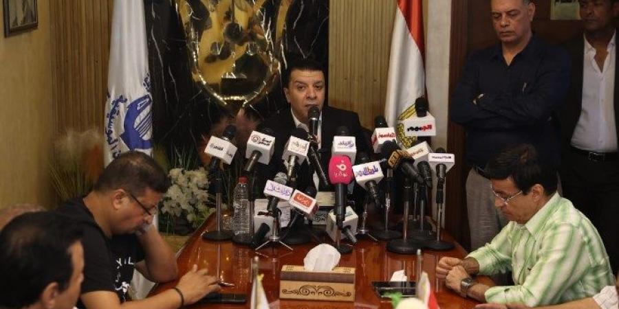 مصطفى كامل: "أنا بسمع المهرجانات ومش بفهم منها حاجة، وهناك تقصير من لجنة القيد »