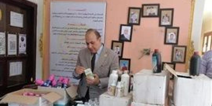 بيطري الشرقية يضبط (٢١٦) عبوة لـ (٢٠) صنف دواء منتهية الصلاحية ومجهولة المصدر بمركز ومدينة أبو حماد