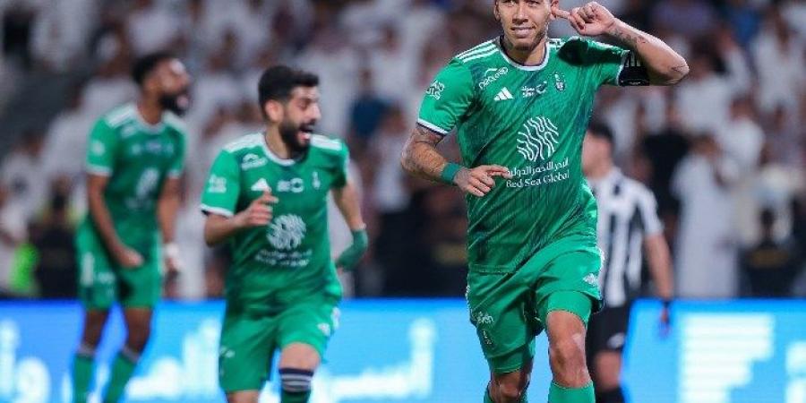 مدرب منتخب مصر السابق يقترب من تولي تدريب أهلي جدة