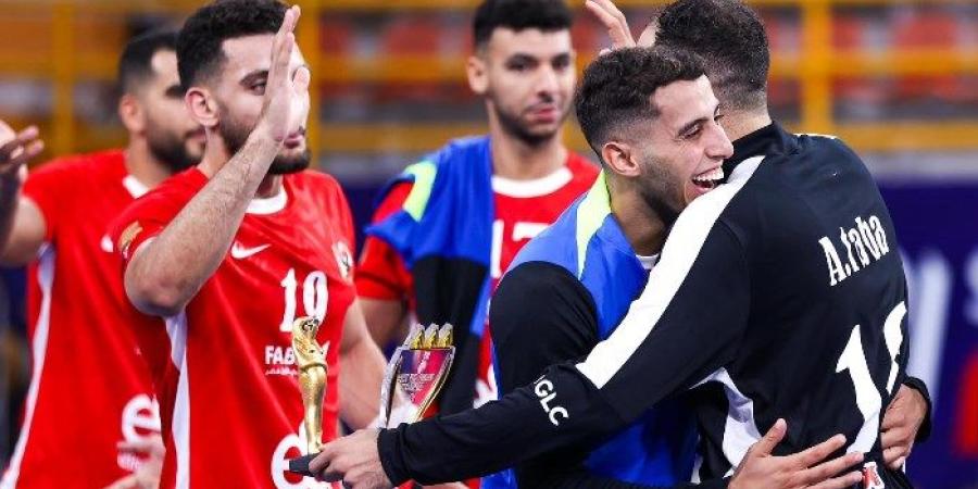 نجم يد الأهلي: أردنا التأهل لنهائي كأس العالم ونستحق الفوز على برشلونة