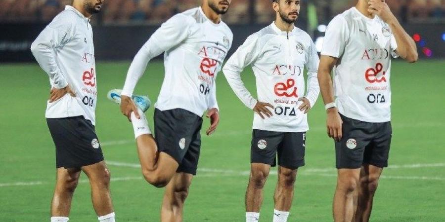 بعد محمد صلاح، صدمة جديدة لمنتخب مصر واستبعاد مهاجم الفريق