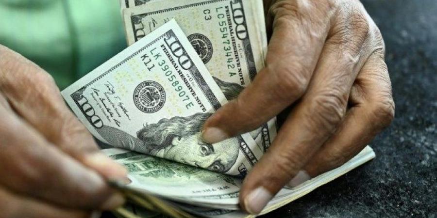 سعر الدولار مقابل الجنيه المصري بختام تعاملات اليوم الأحد 13-10-2024