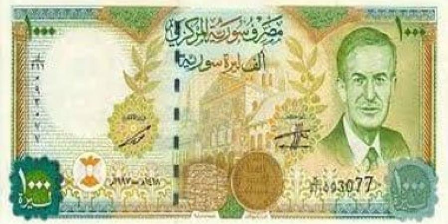 سعر الليرة السورية اليوم الثلاثاء 17-12-2024.. يعود للتراجع والدولار بـ15ألف ليرة