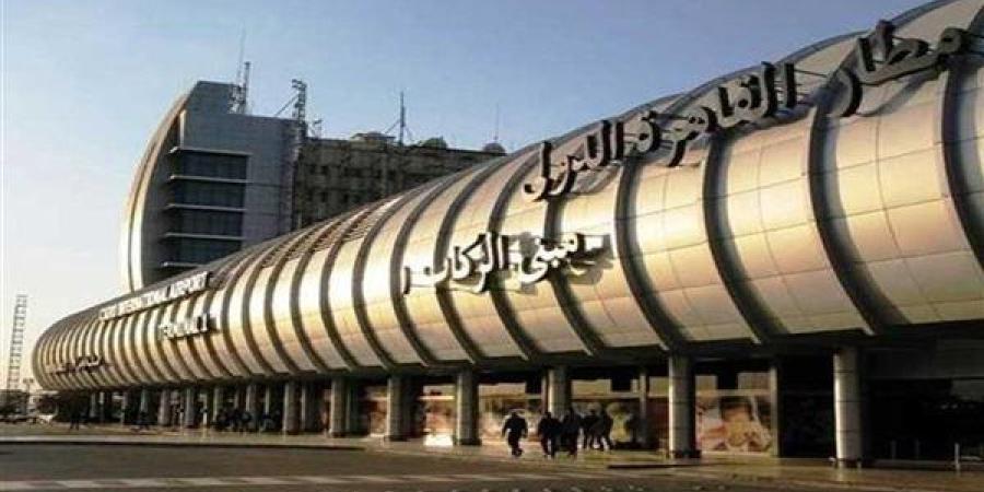 إحباط ثلاث محاولات تهريب جمركي بمطار القاهرة