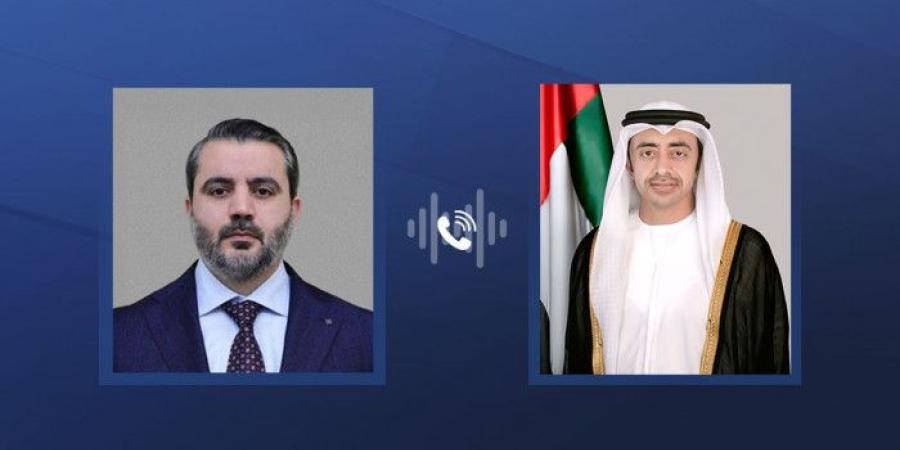 وزير الخارجية الإماراتي يبحث نظيره السوري التطورات في دمشق