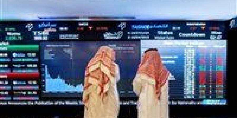 شركات سعودية مدرجة تتلقى إشعارات بتعديل أسعار اللقيم ومنتجات الوقود