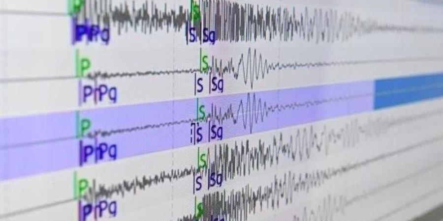 بقوة 5.3 درجة.. زلزال يضرب جنوبي إيران