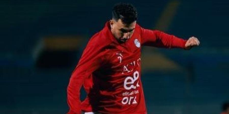 الاهلى ينعى والدة تريزيجيه ويشاطر لاعبه السابق الأحزان