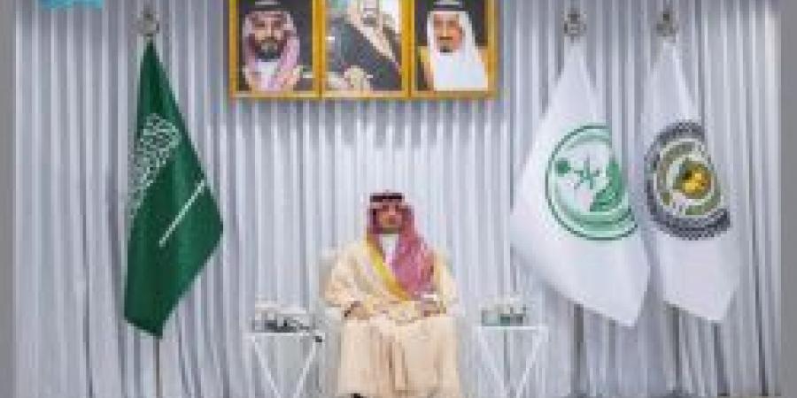 وزير الداخلية يلتقي بقيادات مكافحة المخدرات في مكة ويؤكد دعم القيادة للجهود الأمنية