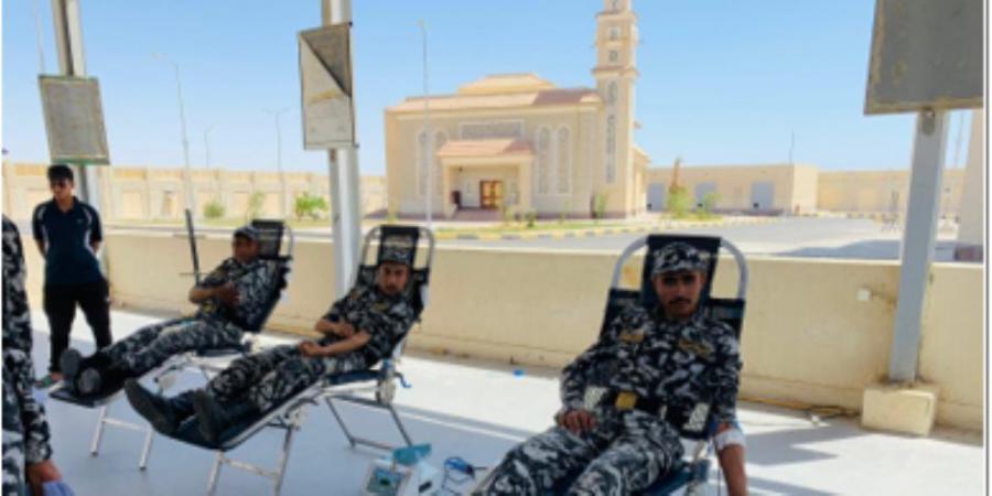 حملة للتبرع بالدم بمديرية أمن البحر الأحمر