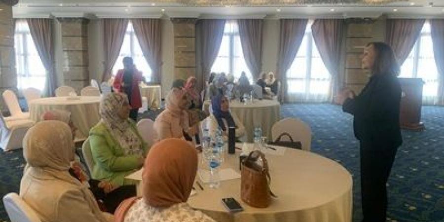ورشة عمل عن "دور القطاع الطبي في مناهضة العنف ضد المرأة" بجامعة القناة