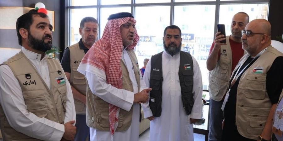 وزير الأوقاف يتفقد أوضاع حجاج ال 48
