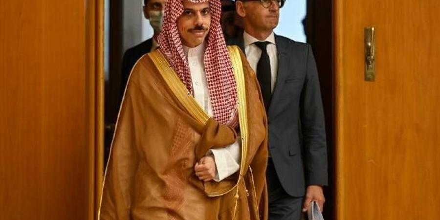 وزير الخارجية يصل دمشق لبحث دعم الاقتصاد السوري وتعزيز الاستثمارات