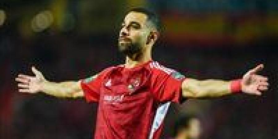 شوبير يؤكد رحيل عمرو السولية عن الأهلي هذا الموسم