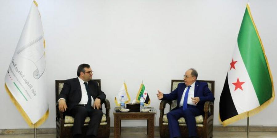 وزير التعليم العالي يبحث مع حاكم مصرف سوريا المركزي تعزيز البنية الأكاديمية المتخصصة بالقطاع المالي 