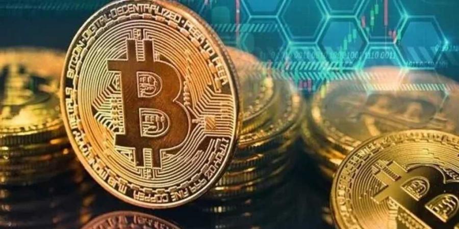 العملات الرقمية تشتعل اليوم: بيتكوين تقترب من 104 ألف دولار وتقلبات عنيفة تضرب السوق