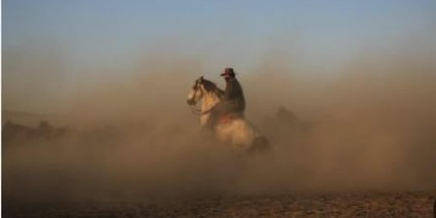 تفسير رؤية الغبار والرياح في المنام