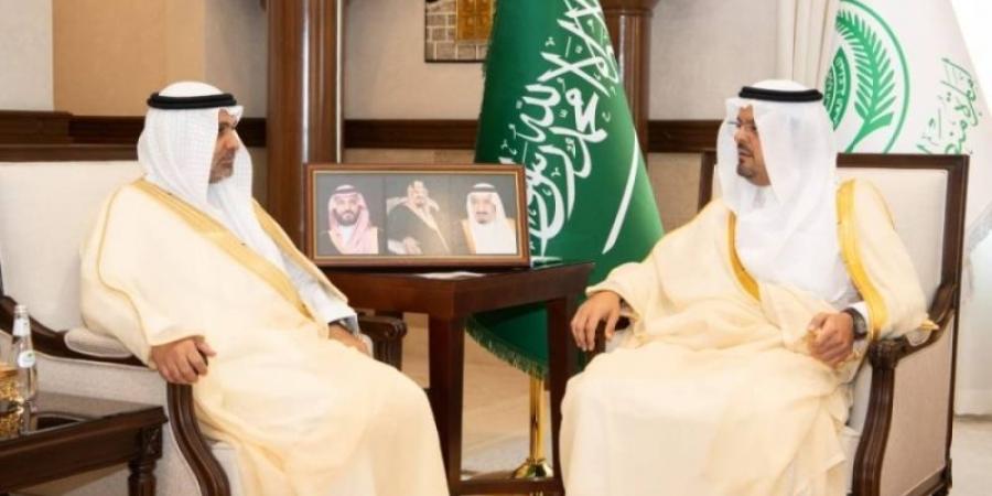 نائب أمير منطقة مكة المكرمة يطلع على جاهزية وزارة الصحة لاستقبال ضيوف الرحمن في الحج