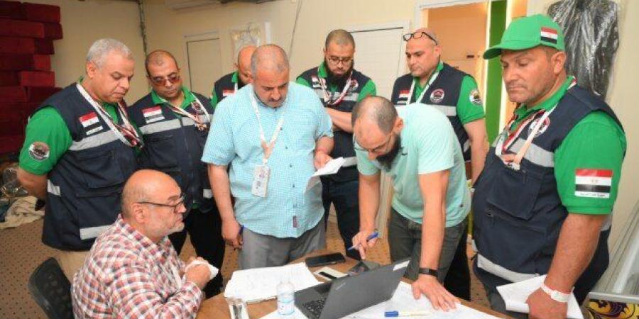 مشرفو حج الجمعيات الأهلية يتسلمون مخيمات عرفات ومنى استعدادًا لتصعيد الحجاج