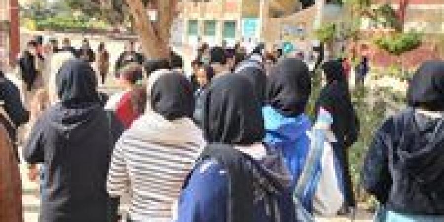 التحقيق في واقعة إلقاء طالبة لنفسها من الطابق الثانى لفشلها فى امتحان الجبر بالغربية