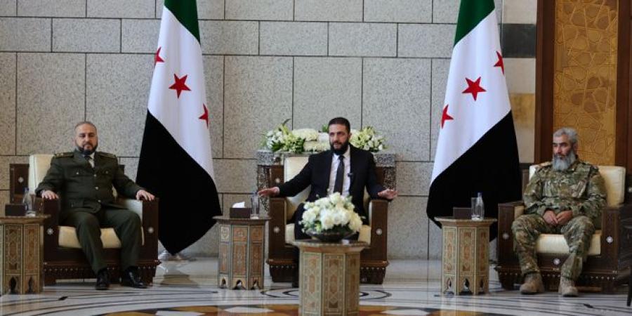 الرئيس الشرع يجتمع بقيادات وزارة الدفاع