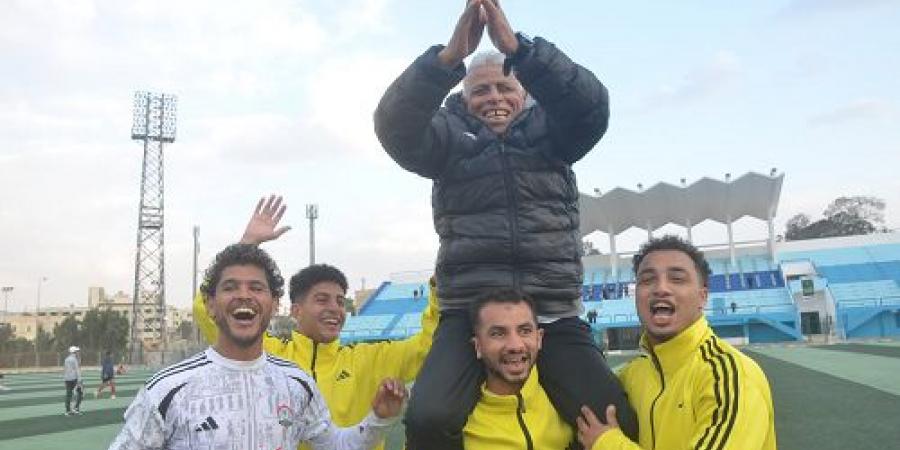 المنيا يجدد الثقه في جهاز شديد قناوي