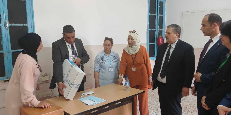 وزير التربية يتابع سير بكالوريا 2025 بمعهد نبّر وإعدادية 8 فيفري بساقية سيدي يوسف بالكاف