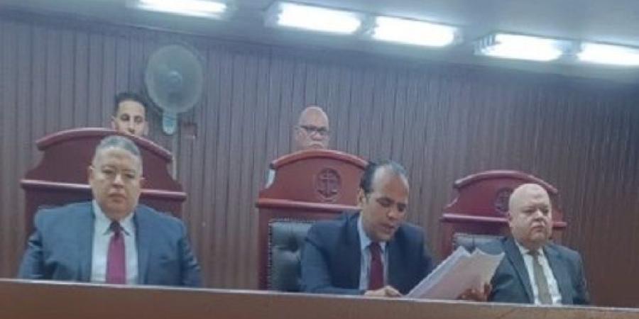 المشدد 11 عام لسائق تاكسى لإتجاره في المواد المخدرة بالخصوص