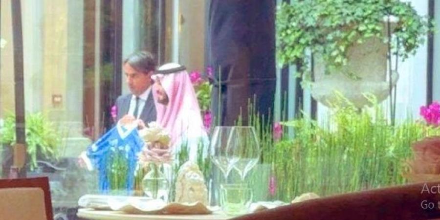 صورة تبرهن تولي انزاجي تدريب الهلال قبل انطلاق المونديال