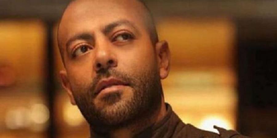 تامر عاشور: مش بحب الدموع وبهزر طول الوقت