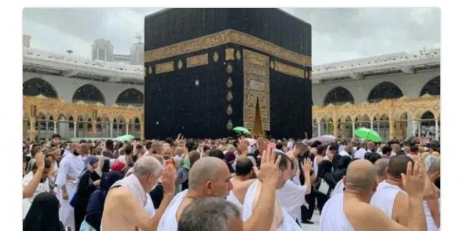 السعودية : بدء إصدار تأشيرات العمرة اعتباراً من اليوم