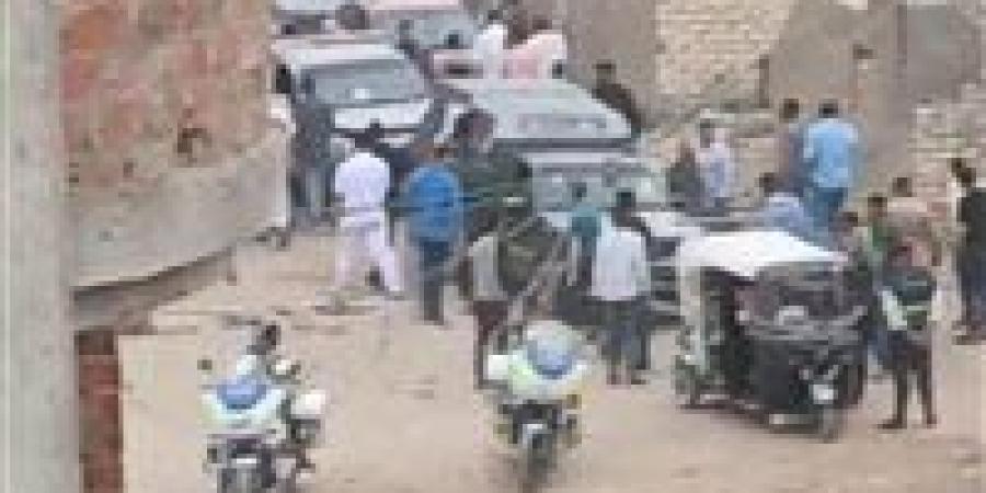 إصابة 3 مواطنين في مشاجرة بين عائلتين بسبب خلافات الجيرة بقرية نوارة في الفيوم