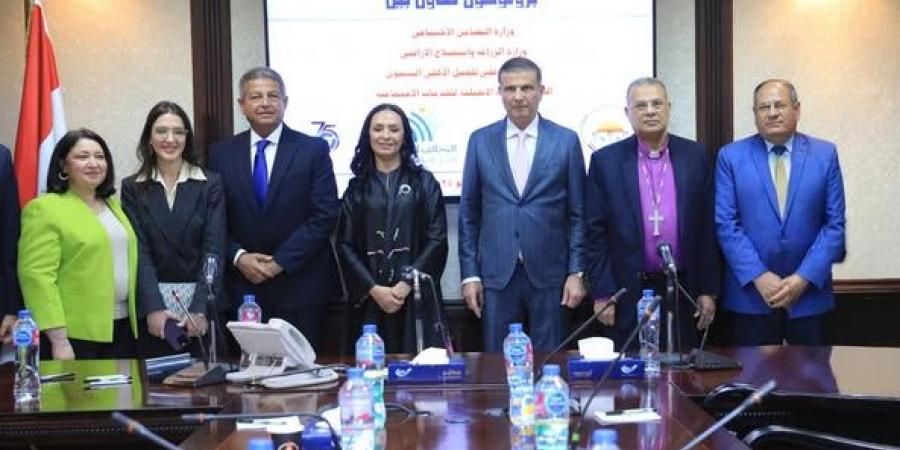 وزير الزراعة: نسعى لتعظيم إنتاجية صغار المزارعين كمًا ونوعًا