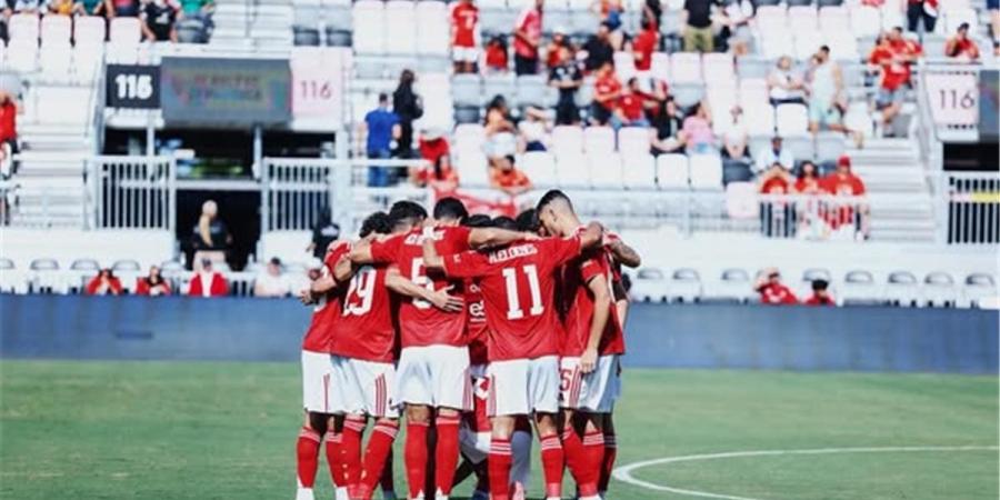 لاعب الأهلي يغيب عن المران وغموض حول مشاركته أمام بالميراس