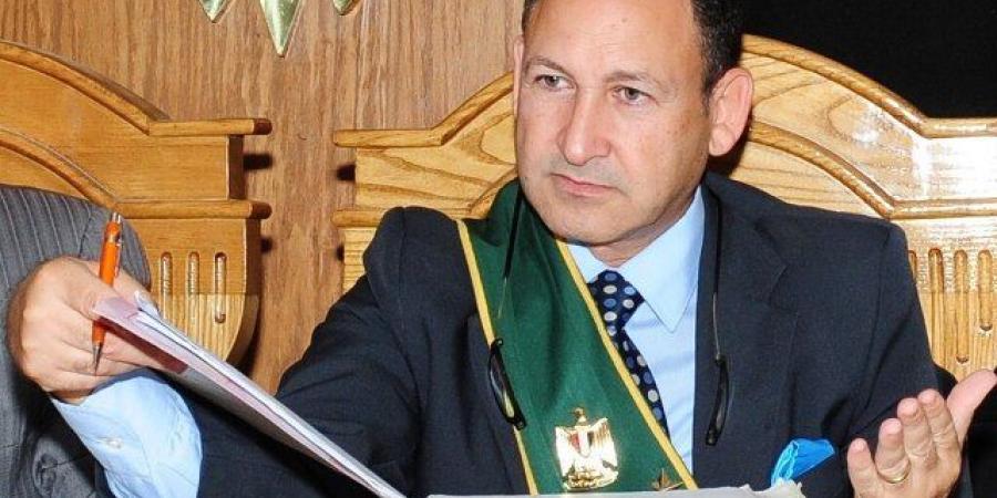 فيديو.. حكم قضائى تاريخي قبل ٣٠ يونيو أثناء حكم الاخوان بمنع أخونة الجامعات