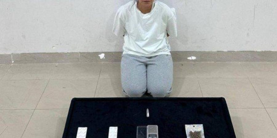 «الداخلية الكويتية»: ضبط «فنانة مشهورة» بحوزتها «كوكايين» و«ماريغوانا»