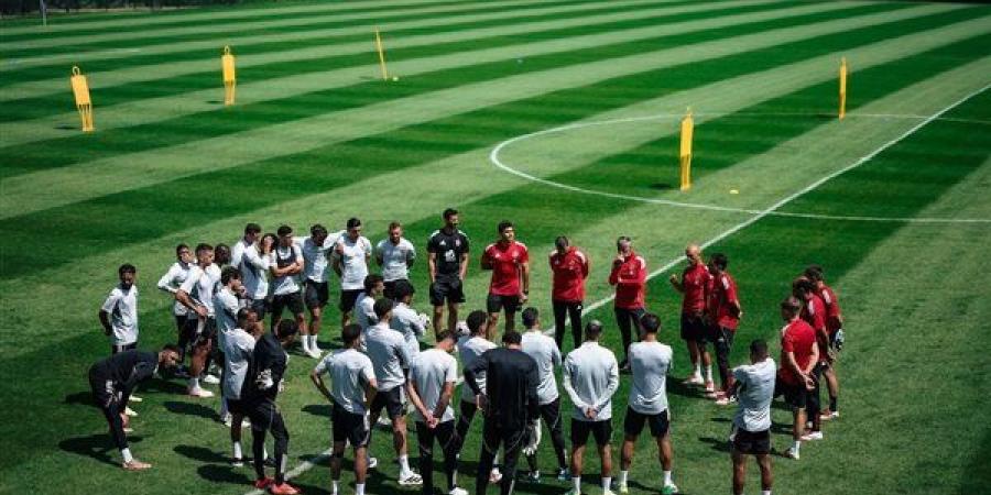 الأهلي يخوض "مباراة بنصف مليار" أمام بورتو في مونديال الأندية