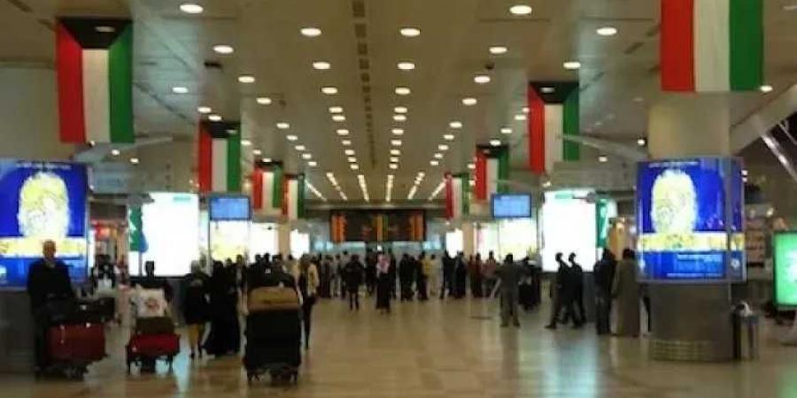 تحذير هام للقنصلية اليمنية عقب إعادة خمسة مواطنين من مطار الكويت بسبب التأشيرات المزورة