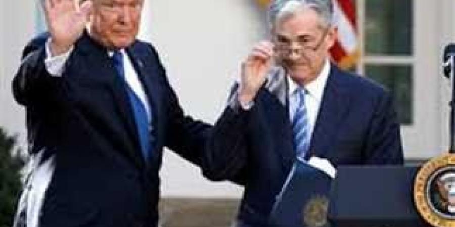 ترامب يهدد مجددا بعزل رئيس مجلس الاحتياطي الفيدرالي وسط خلافات بشأن الفائدة