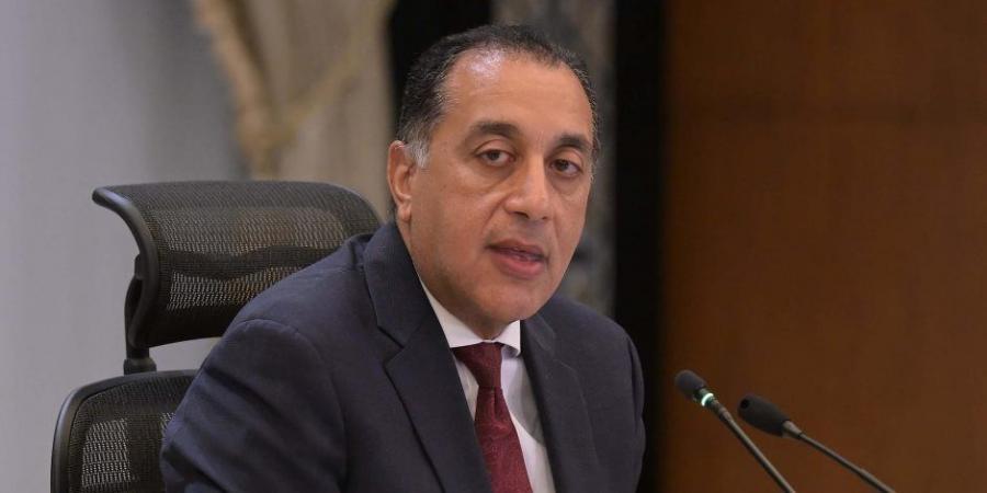 رئيس وزراء صربيا يزور دير سانت كاترين بجنوب سيناء