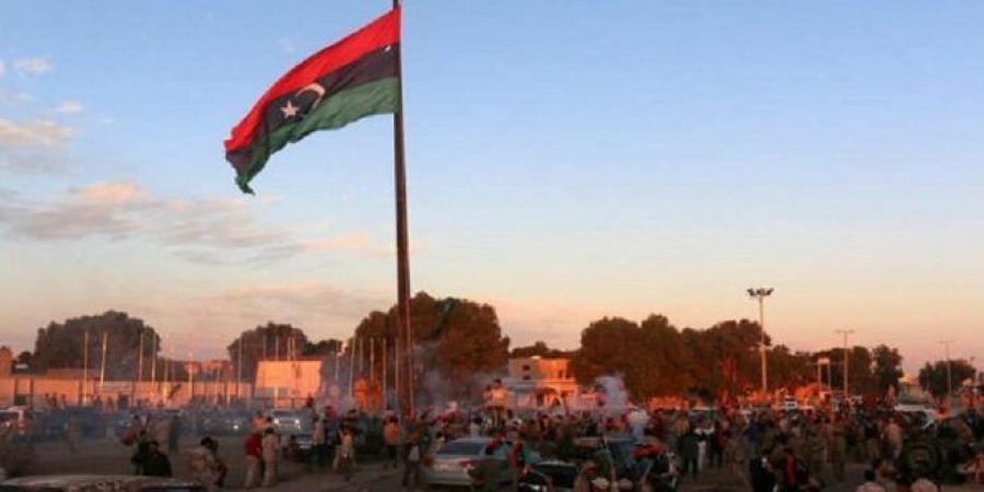 عاجل/ الداخلية الليبية تؤكد تعرض عناصرها الأمنية لهجوم مسلح داخل طرابلس..