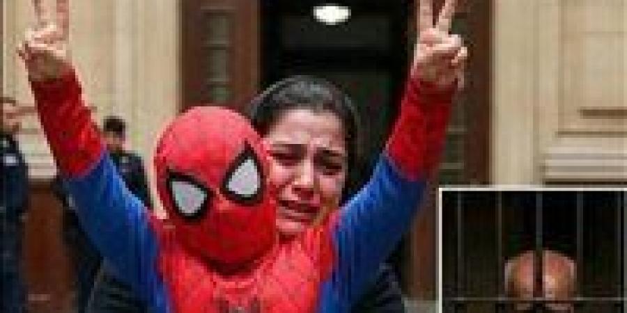 خلال جلسة استئناف المتهم .. طارق العوضي يعلن دفاعه عن "ياسين" طفل دمنهور