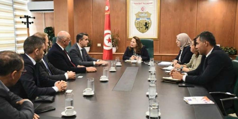 مجموعة SEAT تعتزم توسيع وجودها في تونس من خلال مشروع "المدينة الذكية" للسيارات