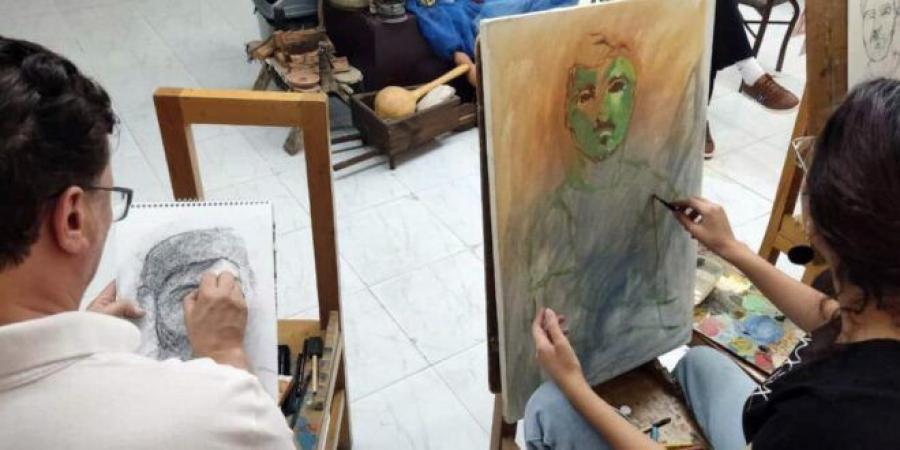 وجوه سورية برؤية معاصرة.. باكورة ورشات اتحاد الفنانين التشكيليين