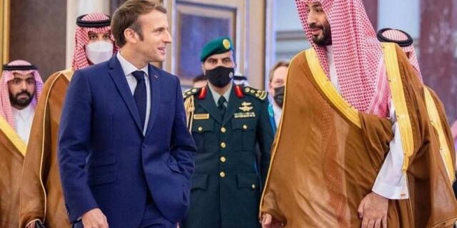 تفاصيل اتصال ولي العهد والرئيس الفرنسي بشأن التطورات بين إيران وإسرائيل